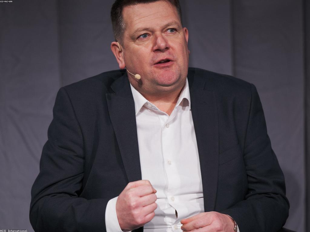 ការសំគាល់អំពីសំណួរបន្ថែម